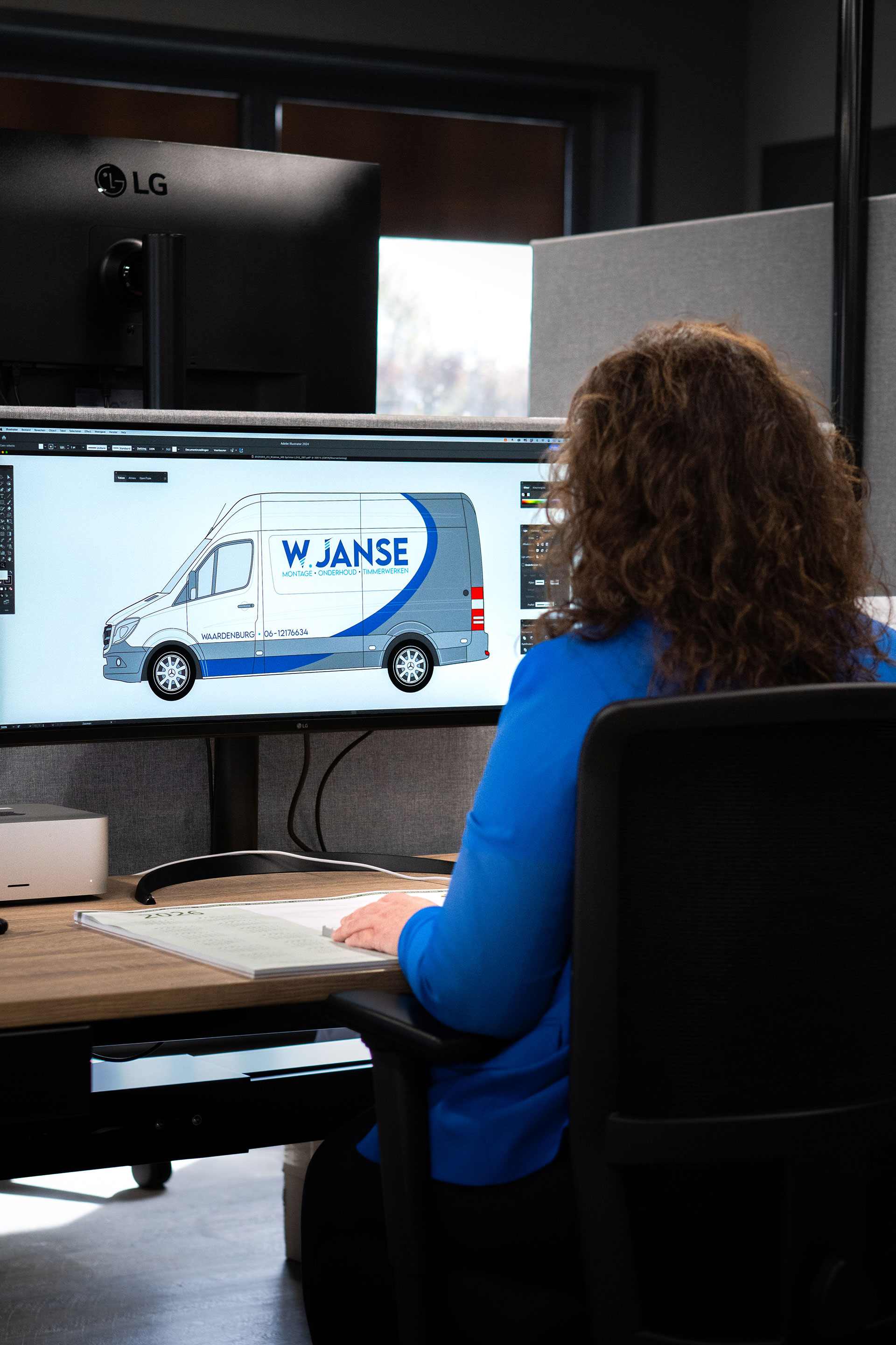 Busbelettering ontwerp signing WSmediagroep